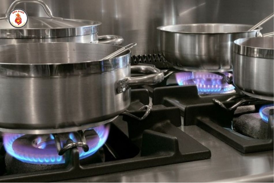 Bí quyết sử dụng để giữ bếp gas lửa mạnh như mới